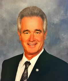 Photo of Thomas McIntyre